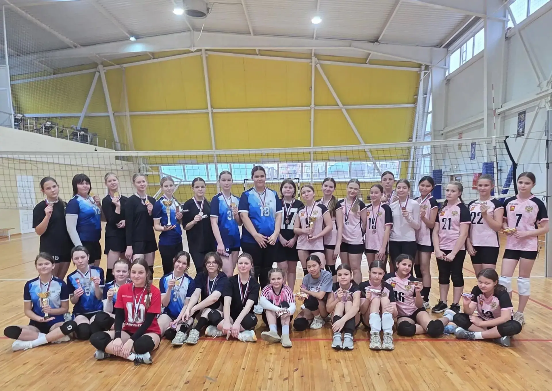 Осенний турнир по волейболу🍁🏐