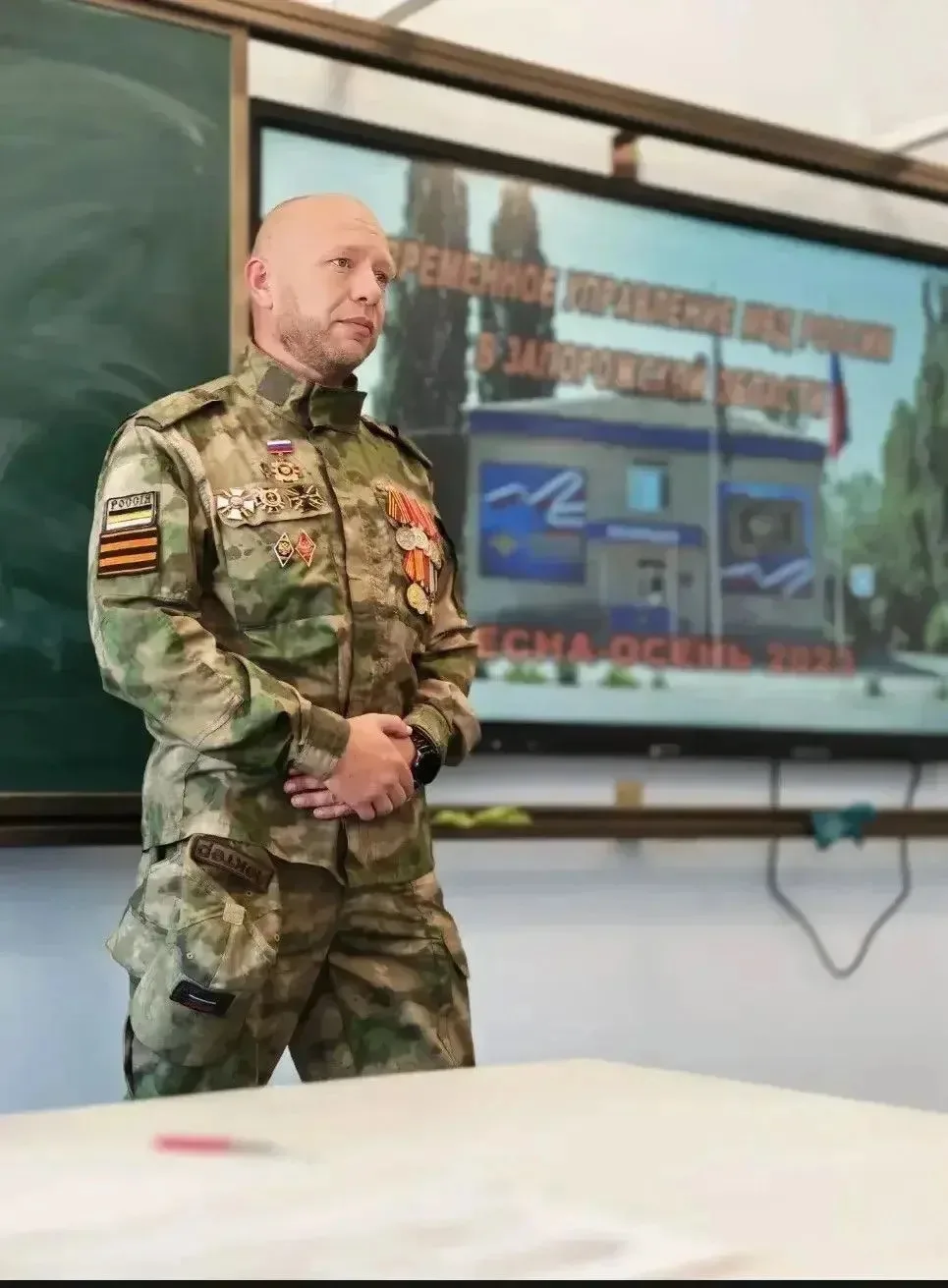 В 3 школе Горячего Ключа прошёл Урок мужества. В гости к ребятам пришёл Сергей Бастов —...