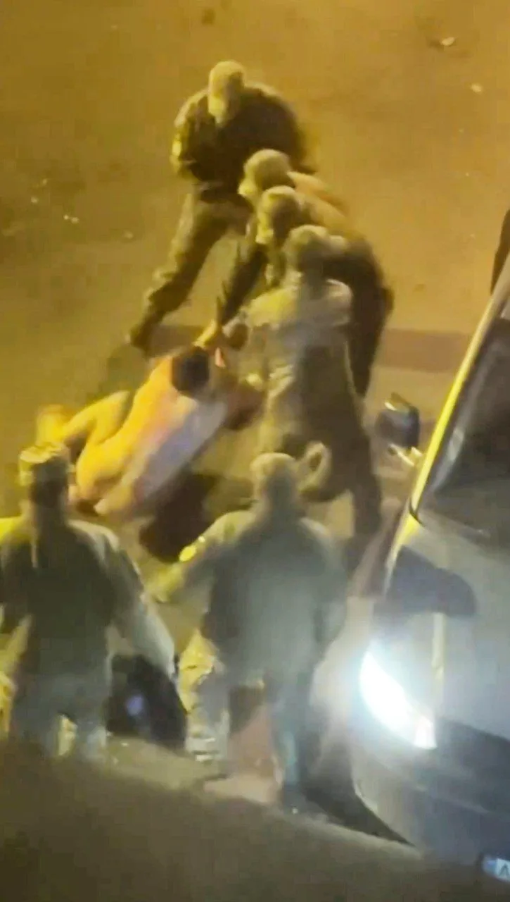 🇷🇺🇺🇦 Такого я еще не видел, а уж видео с мобилизацией на Украине я посмотрел не одн...