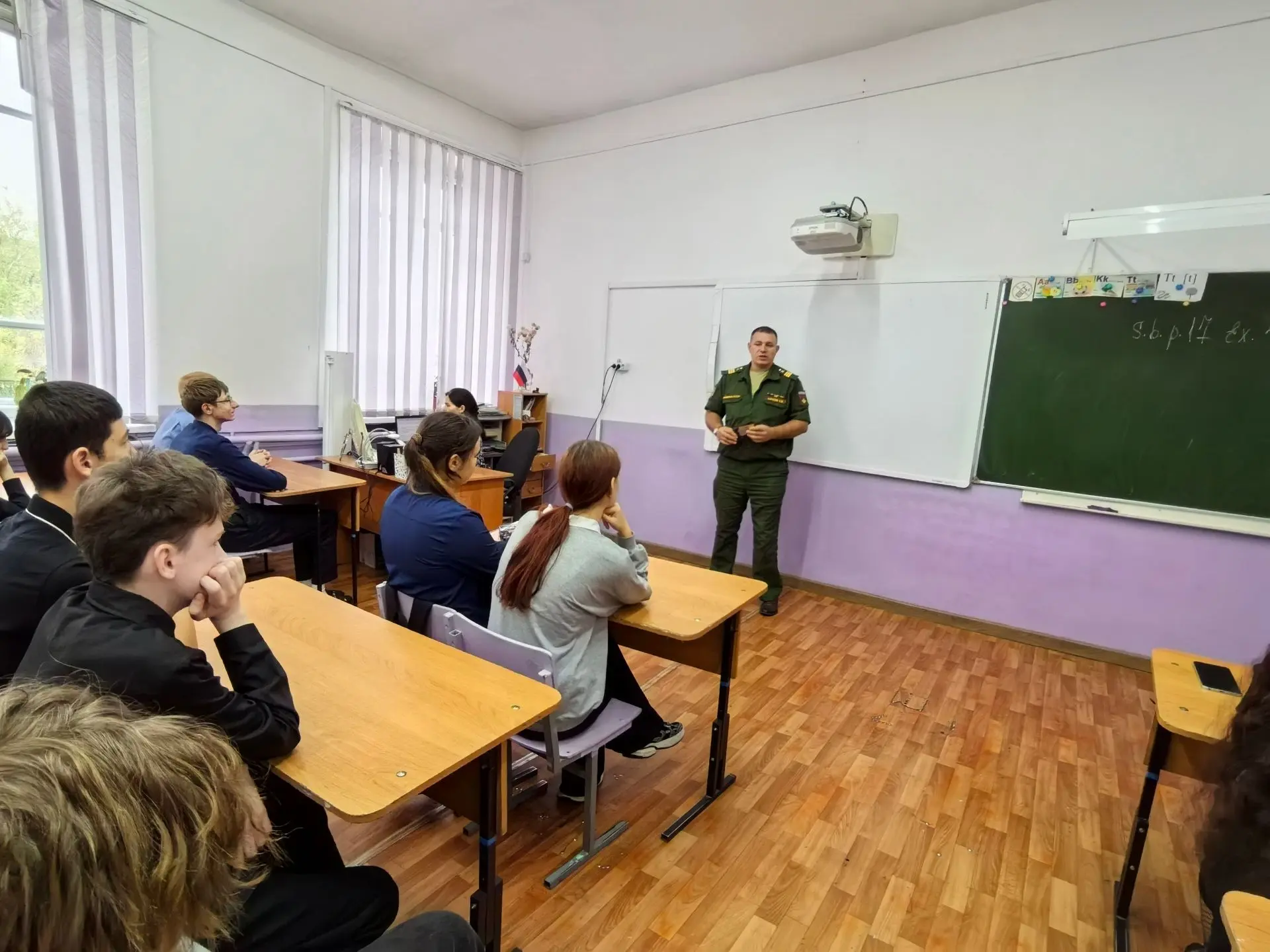 🇷🇺 «Есть такая профессия — Родину защищать!» 🇷🇺
