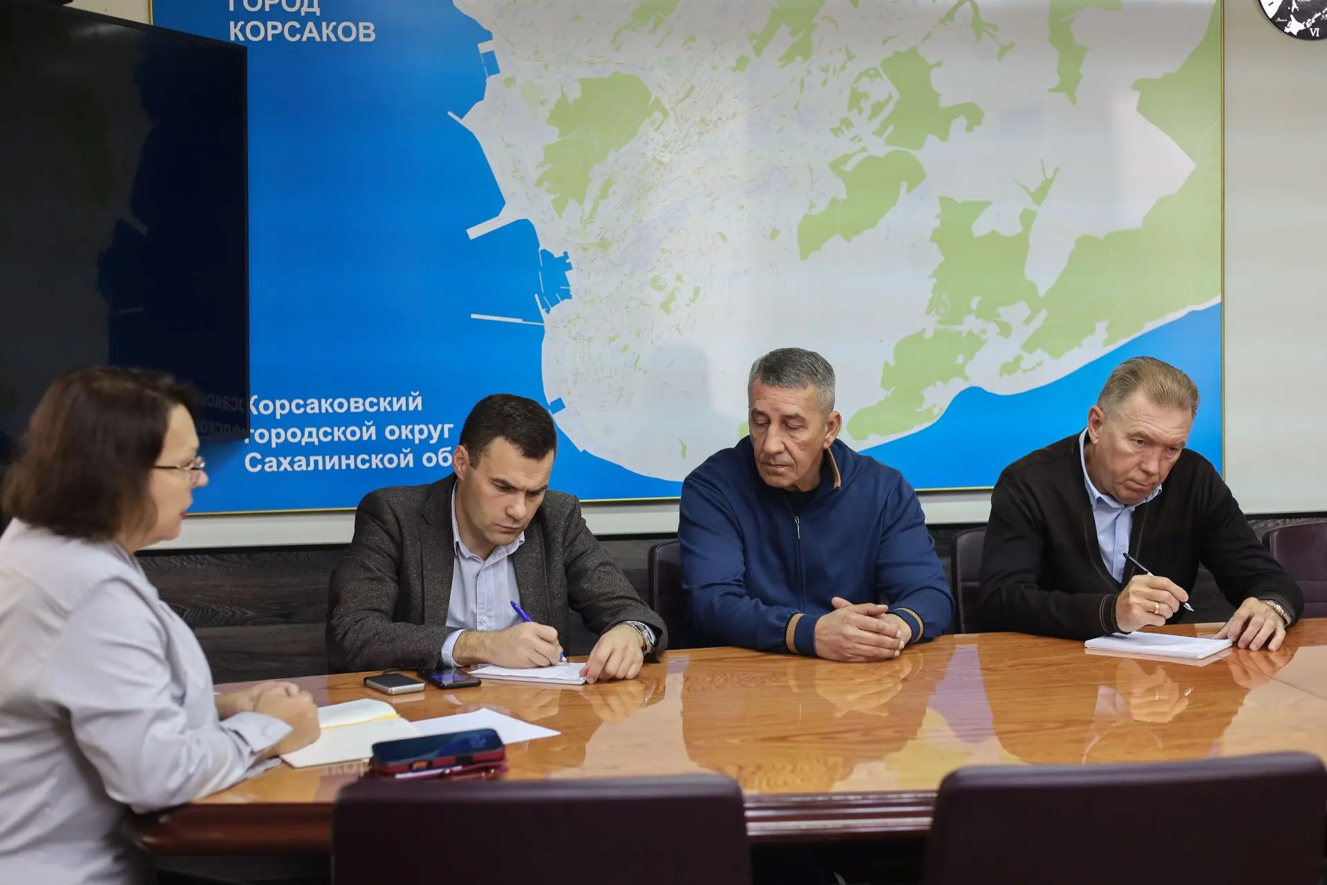 За 9 месяцев 2026 года административной комиссией было составлено 1432 постановления, о...