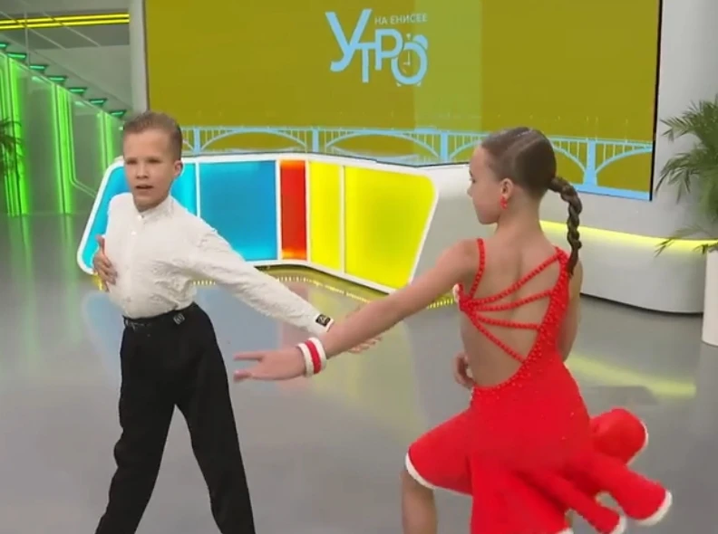 Браво, "Триумф"! 🔥 Артем и Мария Кухаревы (тренер и мама Ксения Кухарева) выступили в ...