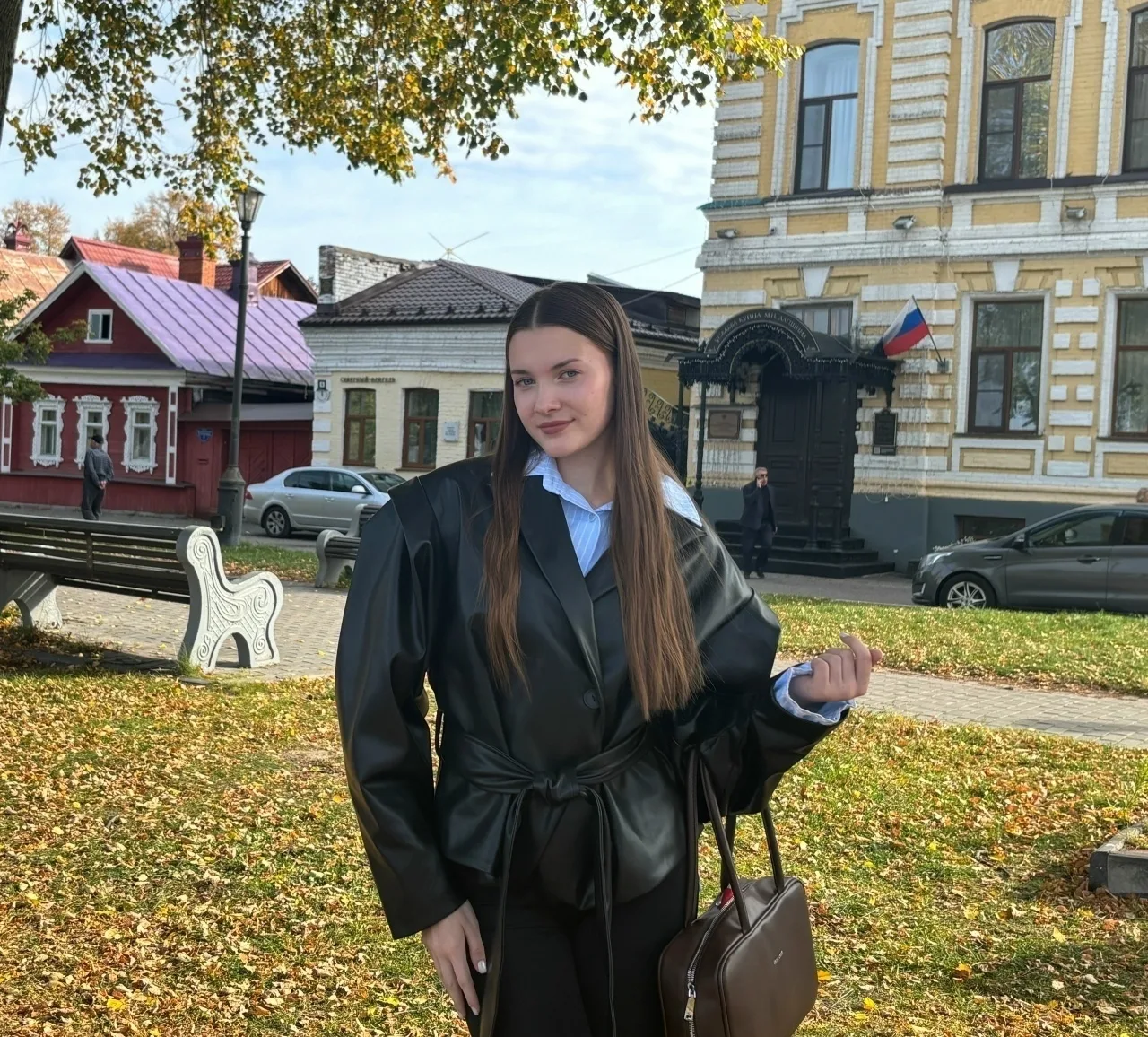 Продолжаем знакомить с участниками городского конкурса «Ученик года-2026». Одной из 28-...