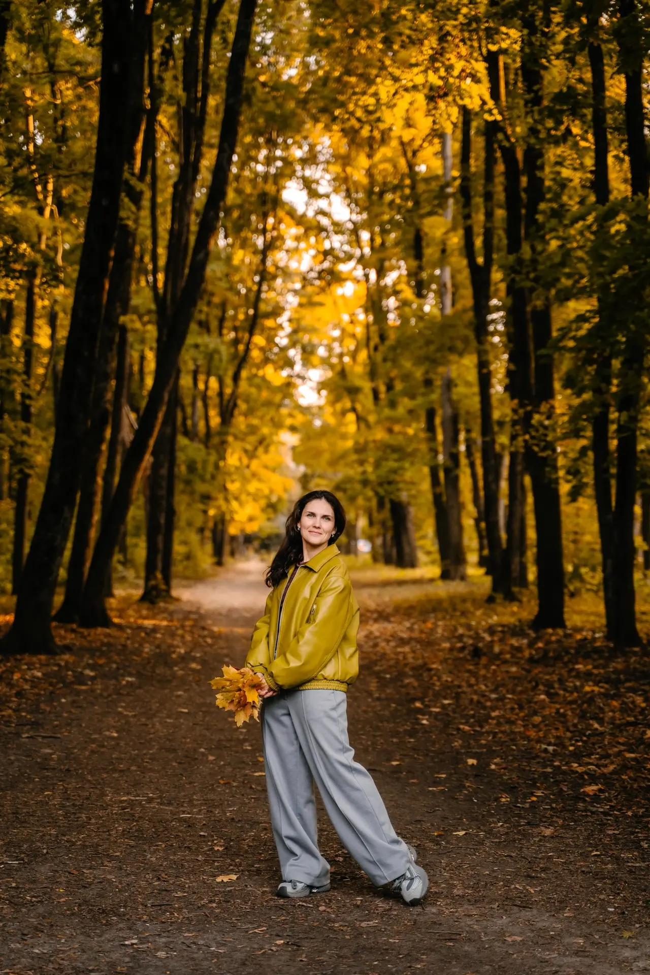 🍂 Завтра супер тёплый осенний день!