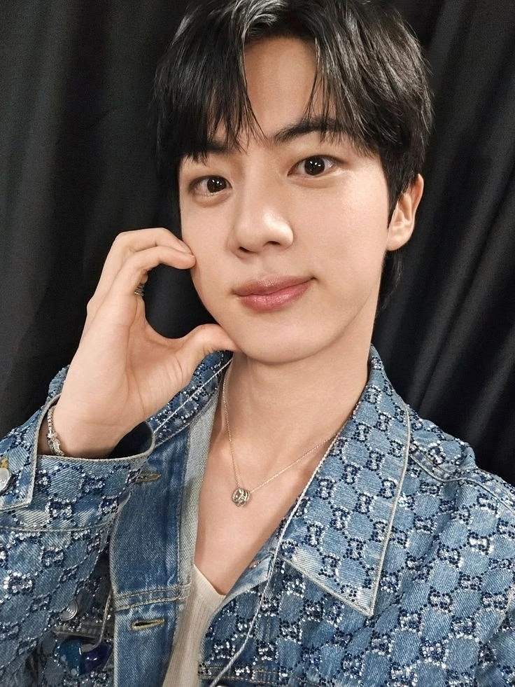 run Seokjin tour времена 💎