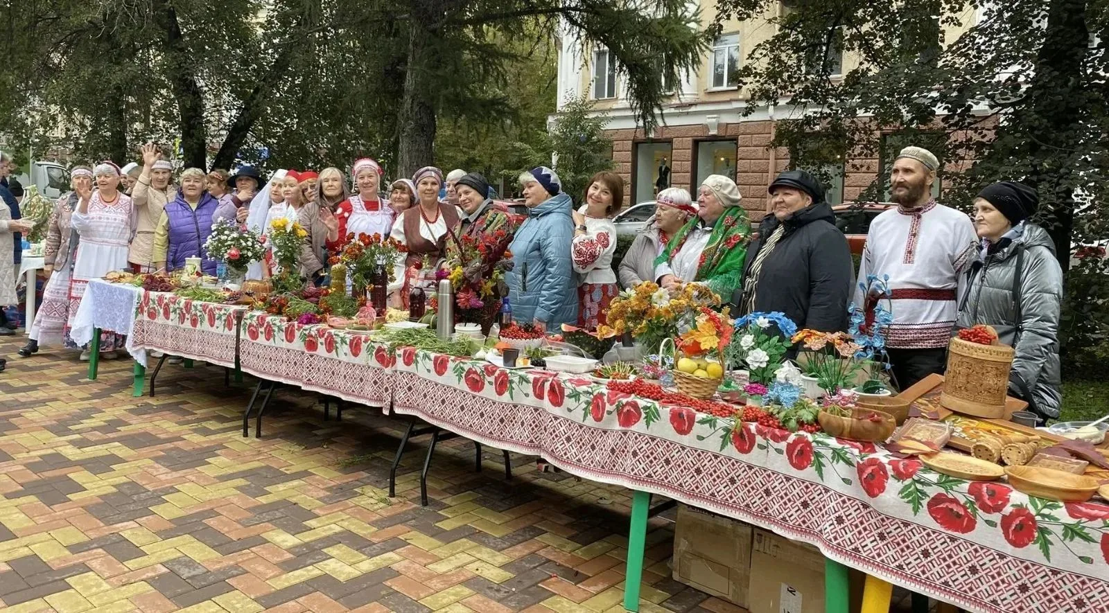 🔔Чествование, творчество и спорт: как Кузбасс отметил День уважения старшего поколения!
