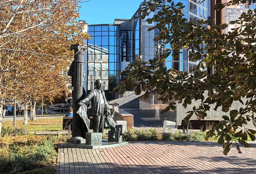 🍂 Жителей Саратовской области ждет еще один теплый осенний день