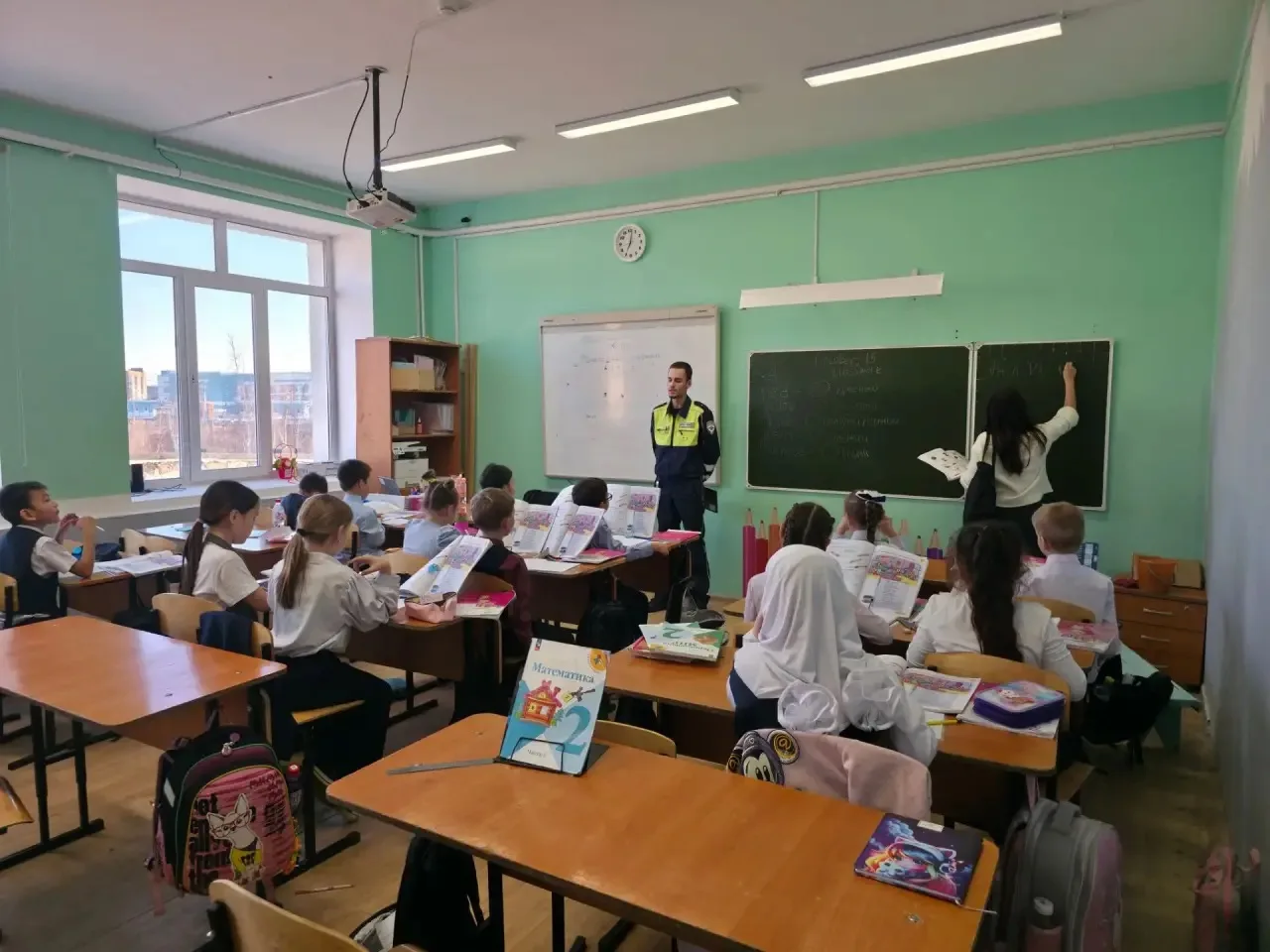 Сегодня прошла встреча с лейтенантом полиции, инспектором ДПС Находкиным Захаром Владим...