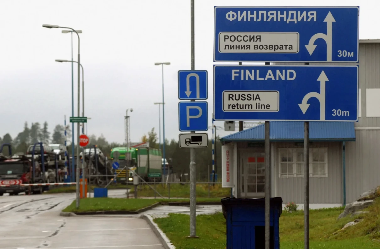 Финляндия потребует полностью прекратить выдачу россиянам туристических виз в Европу. П...