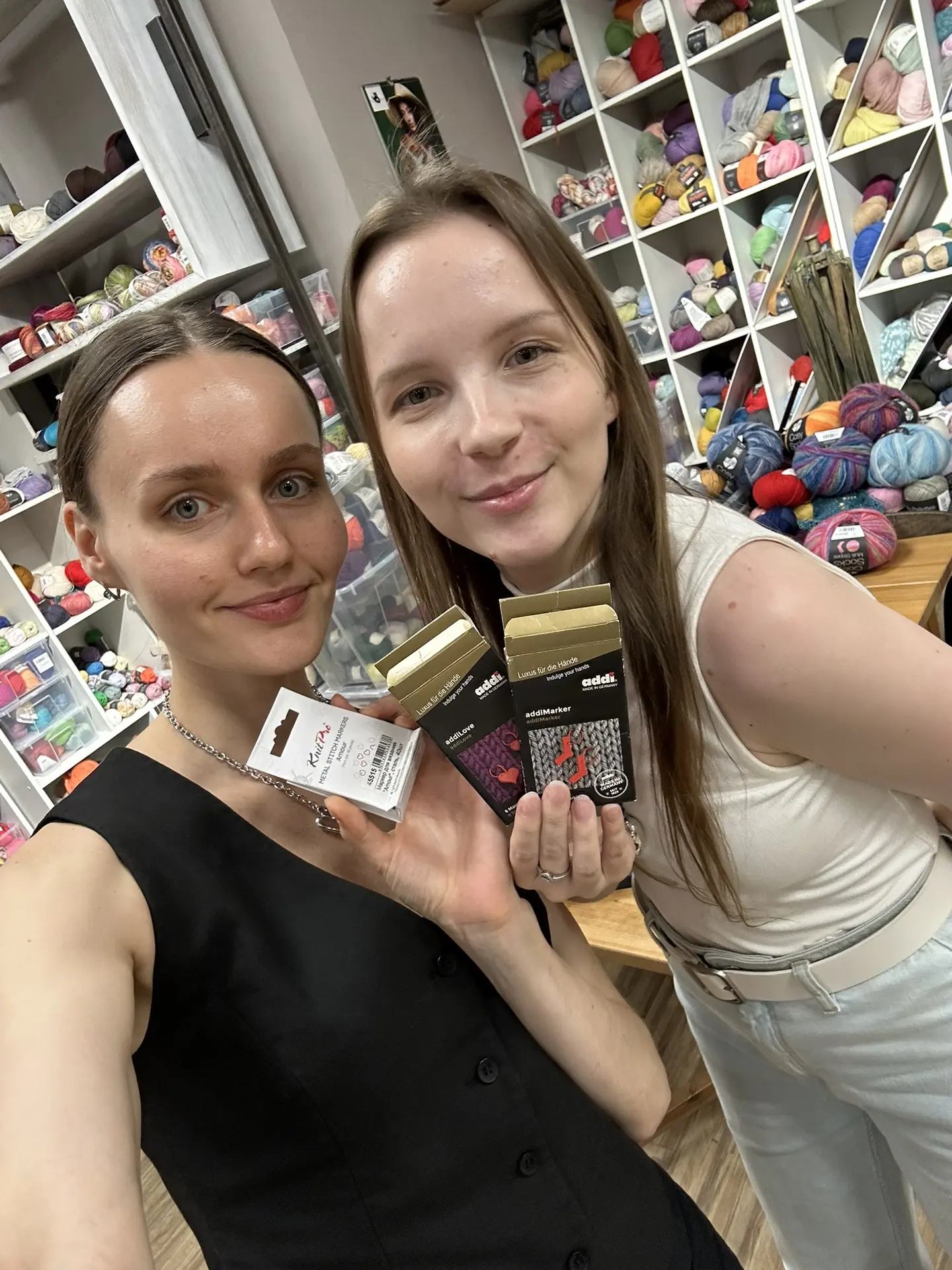 У нас в наличии эксклюзивные маркеры в виде сердечек и носочков ❤️🧦