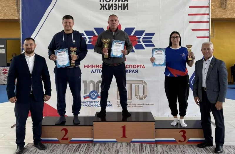 🥋 Почти 250 юных самбистов приняли участие в краевой Спартакиаде спортивных школ в Бийске