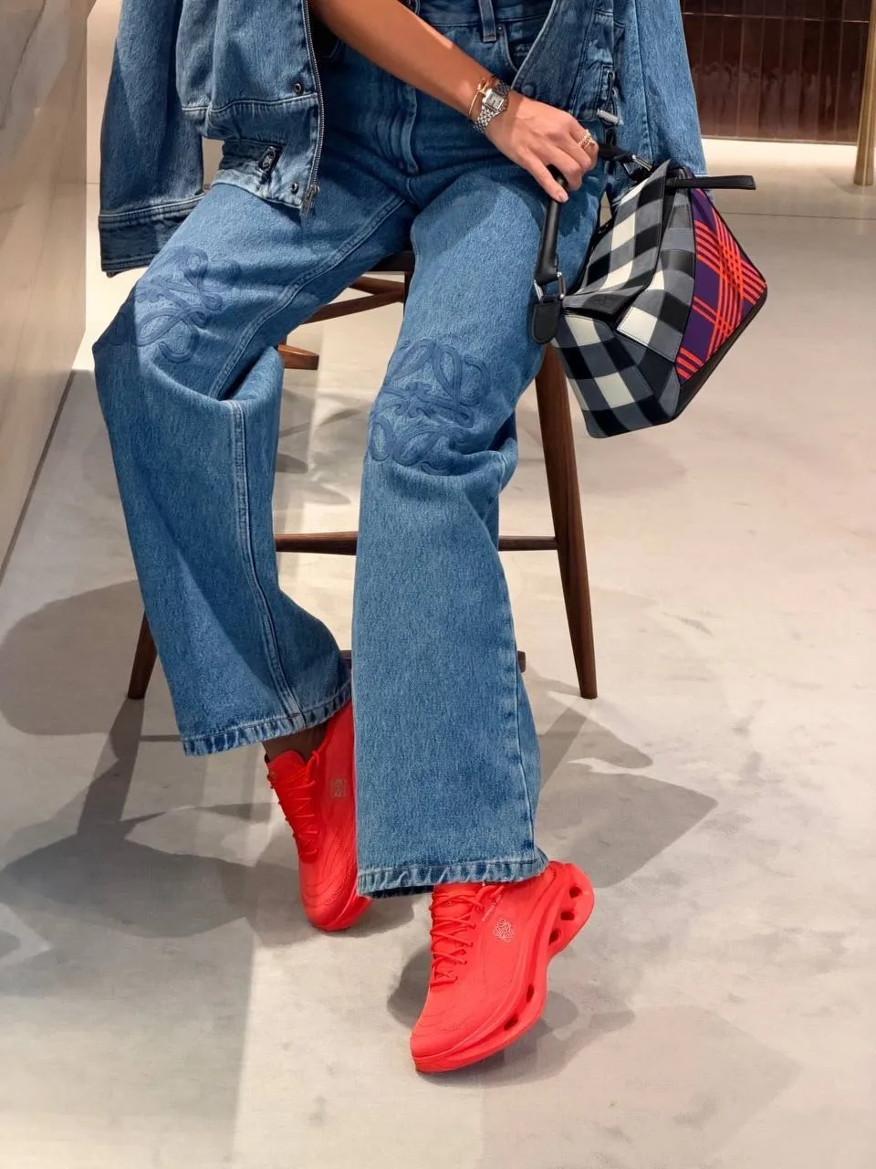Завтра старт продаж коллаборации Loewe&On 🆕🔝🤩🔥