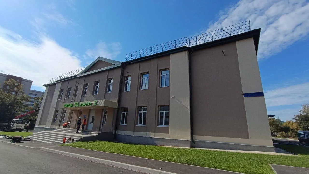 Восстановление 34 школы, обещают скоро завершить все работы