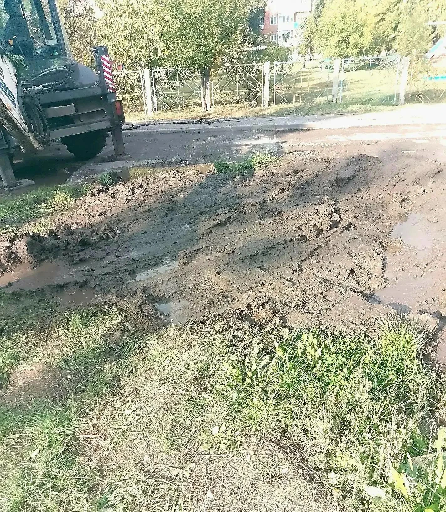 Устранение аварийной ситуации на водопроводе в городе Гуково
