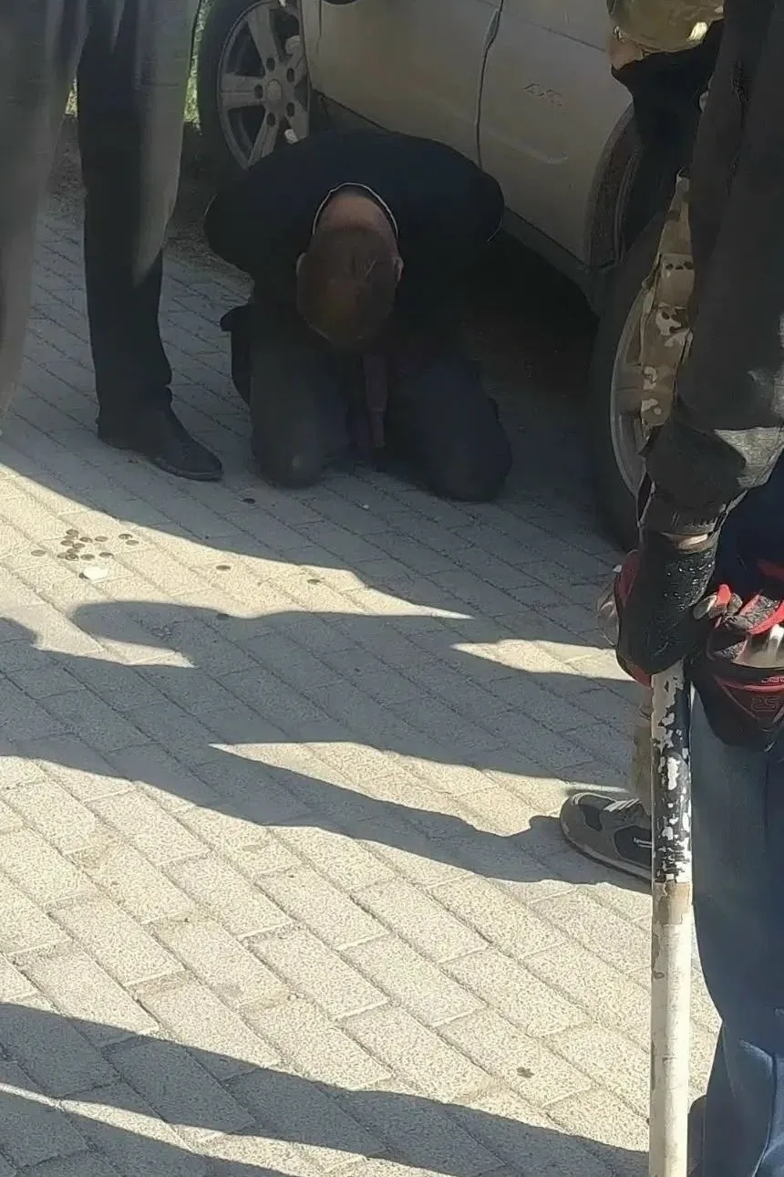 В Елизаветинской жители с лопатами и дубинками поймали подозреваемого в преступлениях