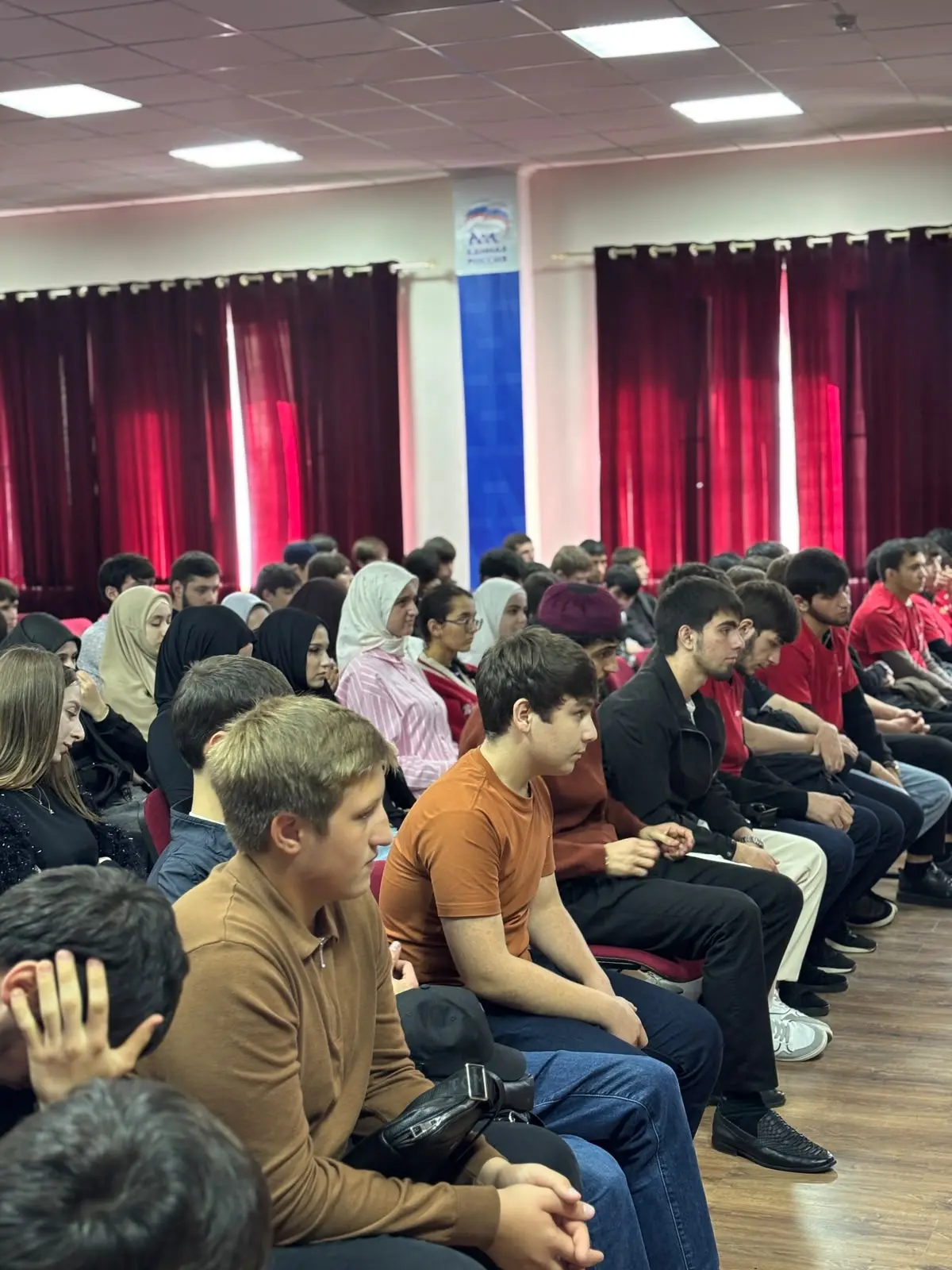 В Северо-Кавказском Топливно-Энергетическом колледже ИМ. Т.Х. Цурова,