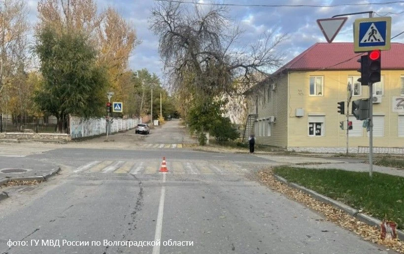 Водитель скрылся после наезда на женщину в Жирновском районе