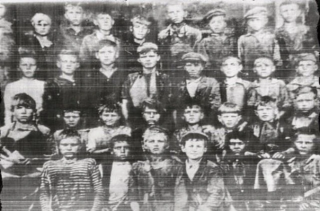 1942 год. Рабочие абаканского мясокомбината в годы ВОв.