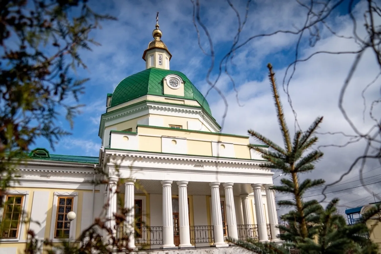14 октября православные отмечают Покров Пресвятой Богородицы. В этот день престольный п...