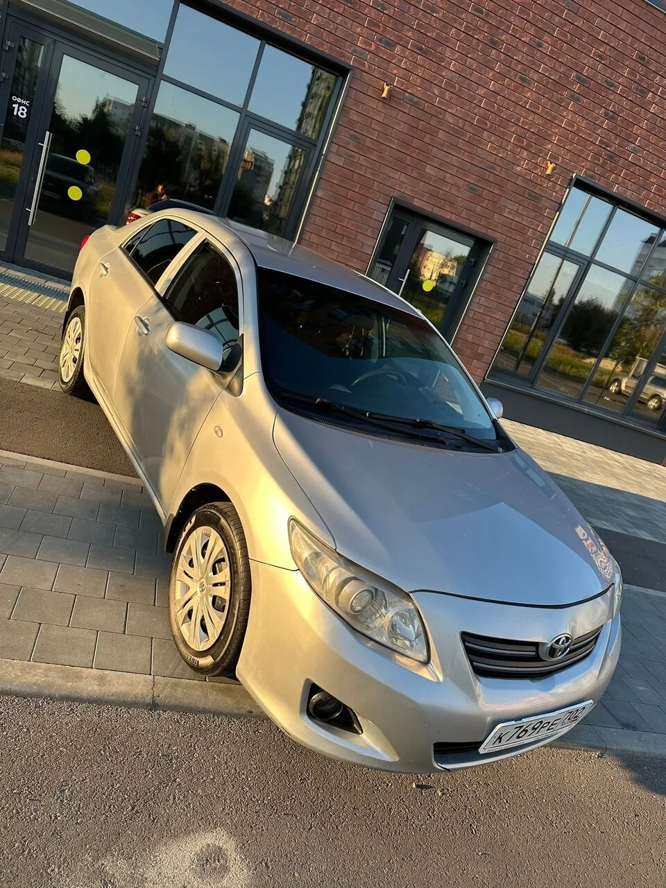 Toyota Corolla X, 1.6 MT (124 л.с.)