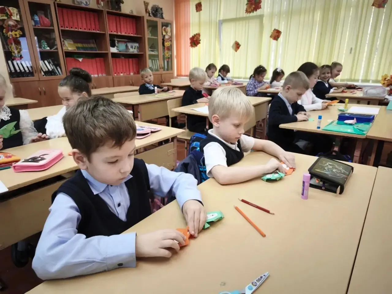 🐻🐰 «Удивительный мир оригами»: складываем бумагу — оживляем фантазию! ✂️📐