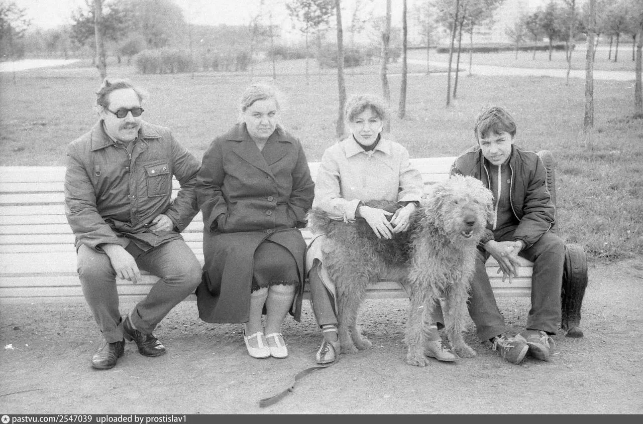 🌳В Муринском парке. 1984 год.