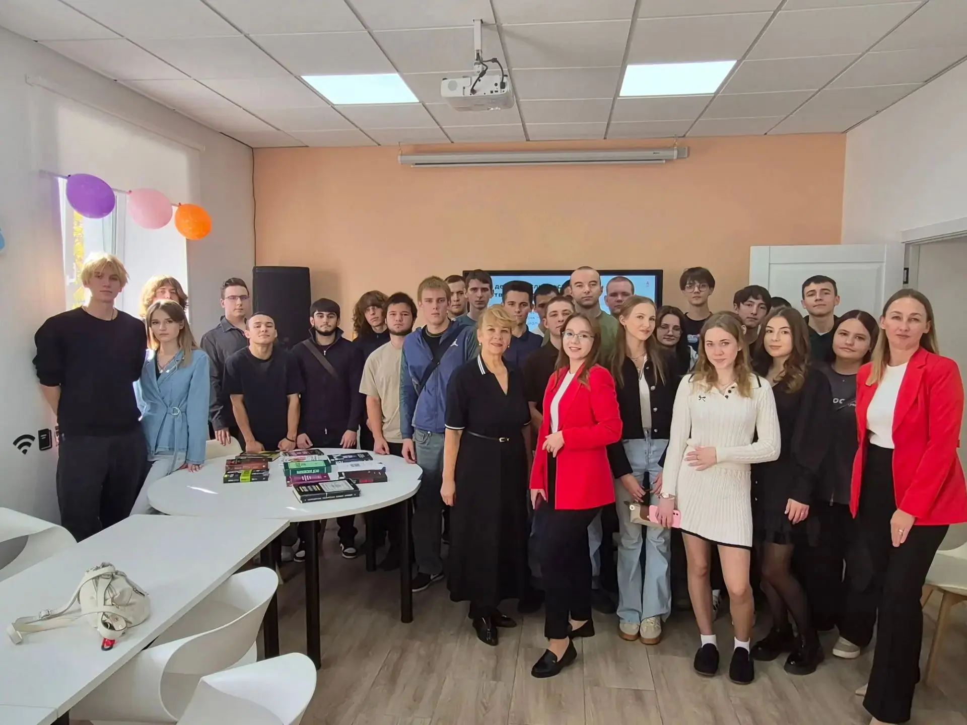 Студенты ГАПОУ "ОАТК им. В.Н. Бевзюка"   повысили свою финансовую грамотность в стенах ...