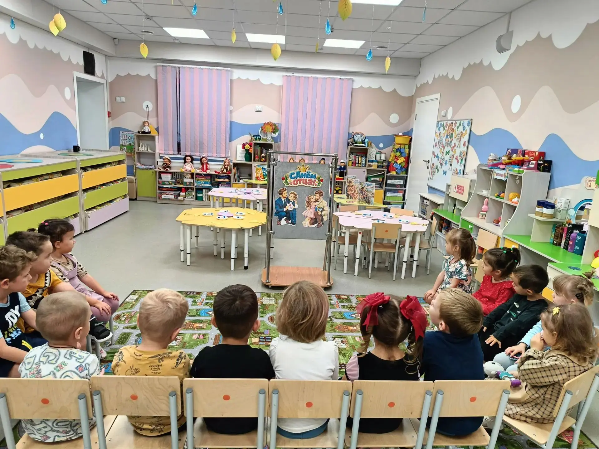 День отца - трогательный праздник🎉, дающий очередную возможность сказать своему родите...