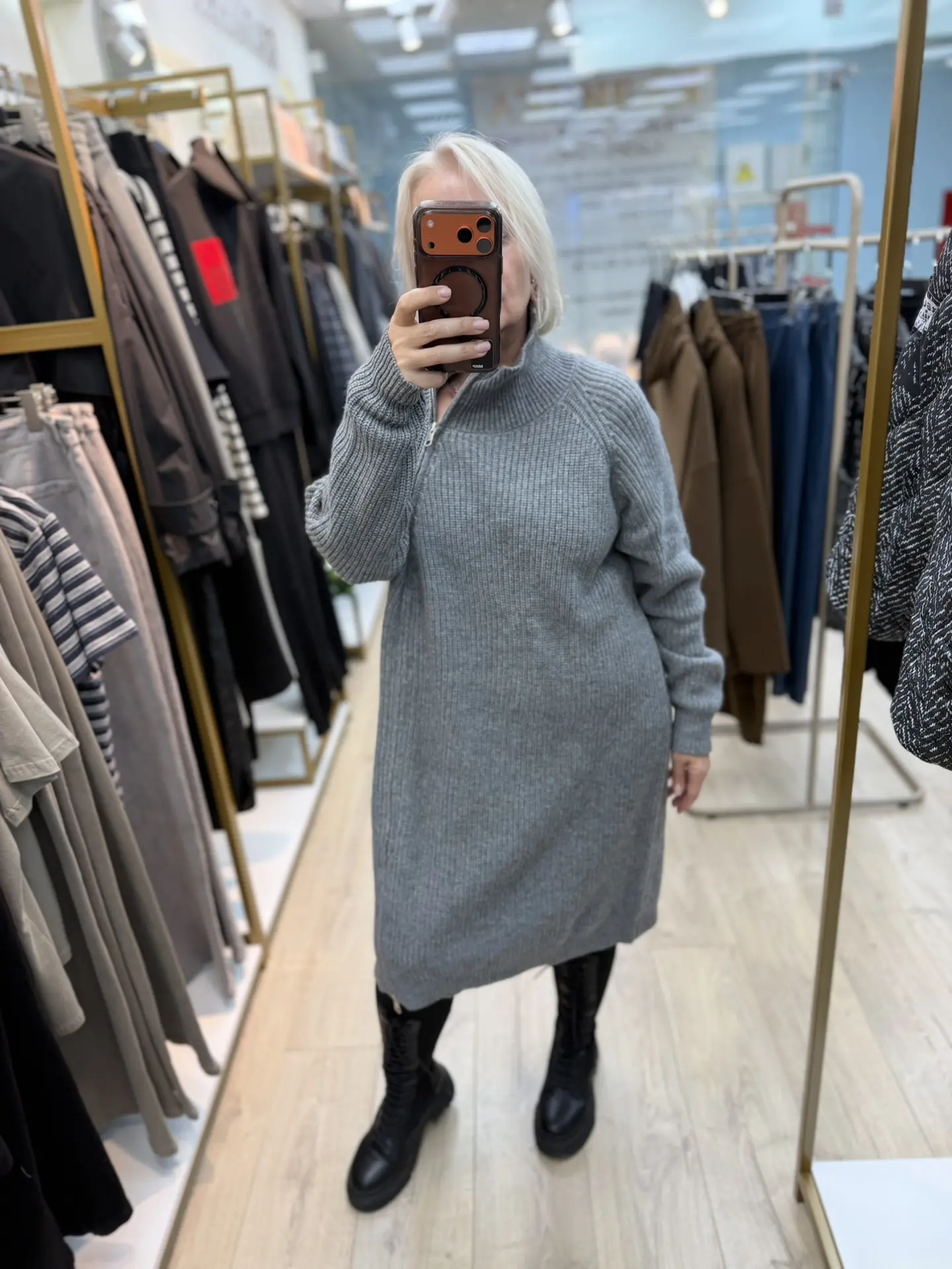 ✨ Вязаное платье с замком
