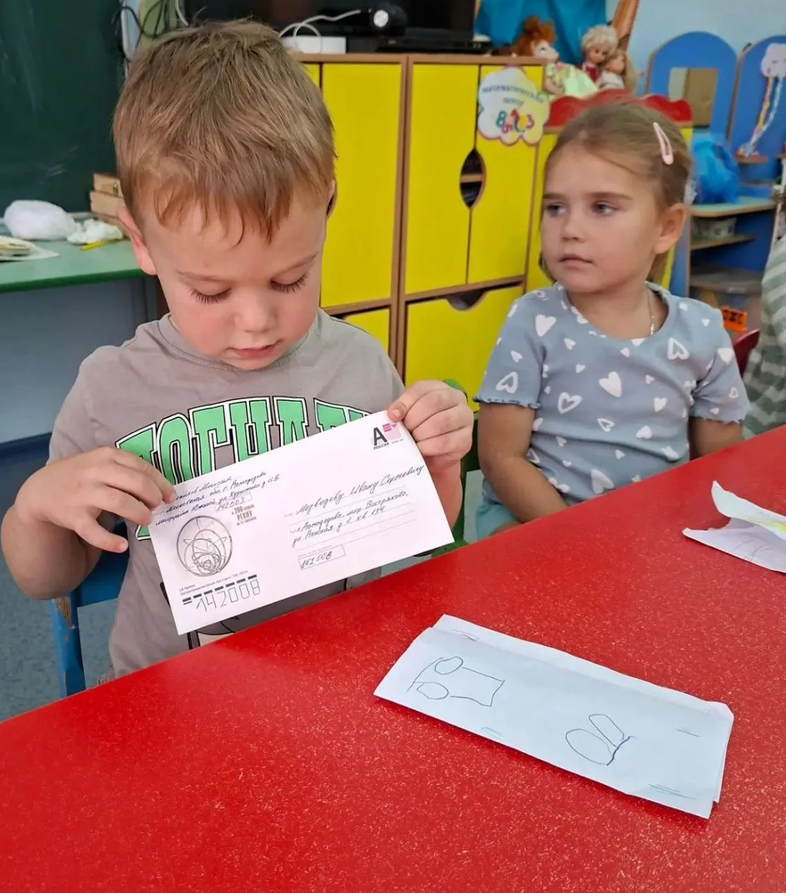 📮 «Письмо летит к тебе!»: как группа «Одуванчик» дошкольного отделения "Ласточка" осва...