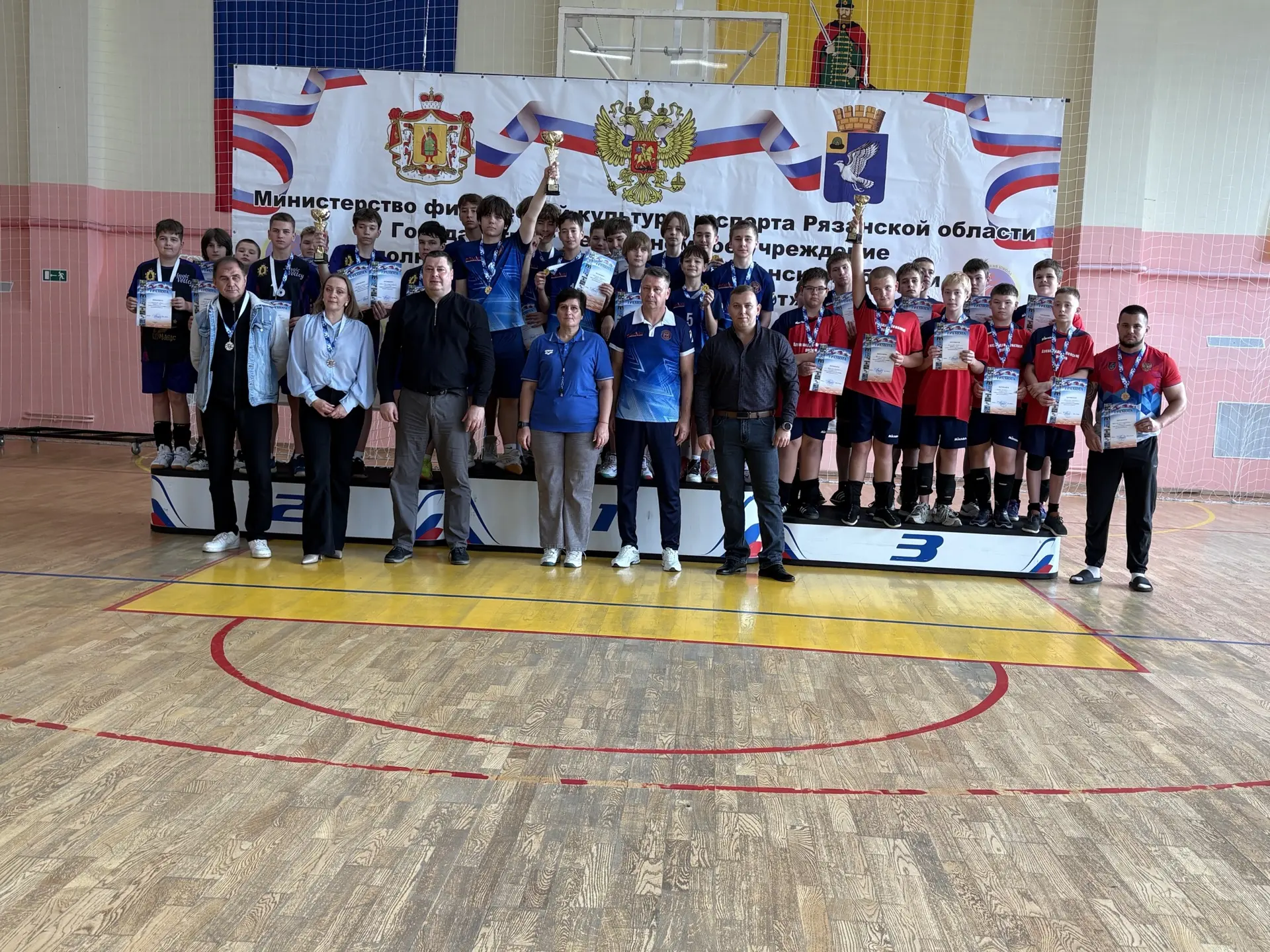 🥉 БРОНЗОВЫЕ МЕДАЛИ НА ОБЛАСТНЫХ СОРЕВНОВАНИЯХ ПО ВОЛЕЙБОЛУ 🏐
