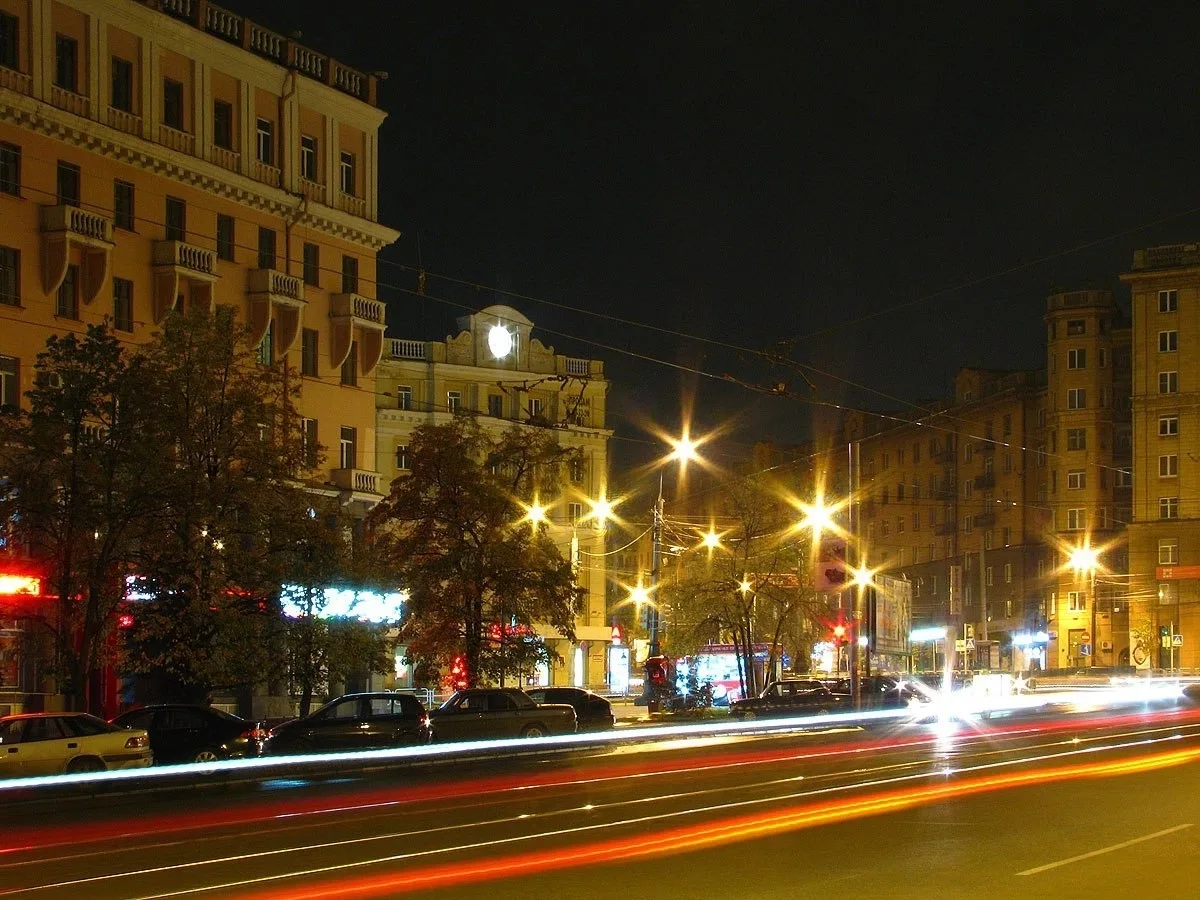 Спокойной ночи, челябинцы! 😴 Завтра будет переменная облачность, 🌡 температура днём +...