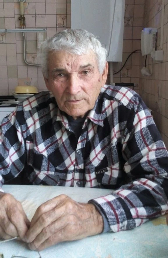 Юзеев Петр Меркурьевич (1928 – 2024) родился 7 июля 1928 года в поселке Остроленский На...