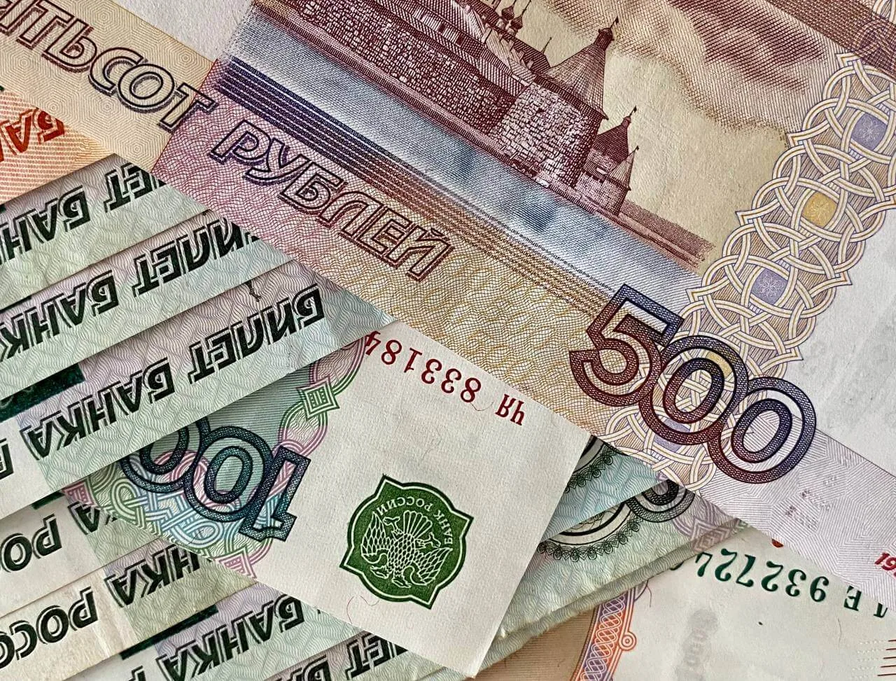 Орловцам до зимы надо успеть заплатить 3,7 миллиарда рублей