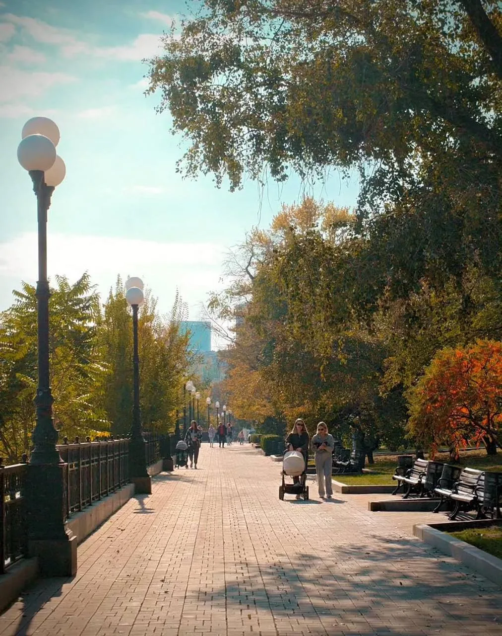 Осеннего  🍂  Донецка вам в ленту