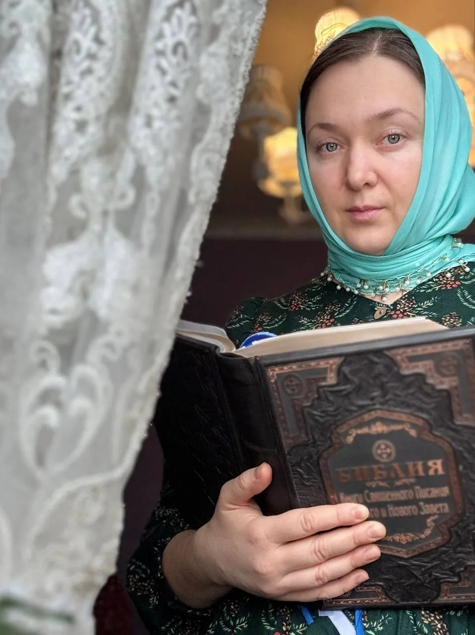 Не оставляй утренней и вечерней молитвы, хотя бы и очень был занят