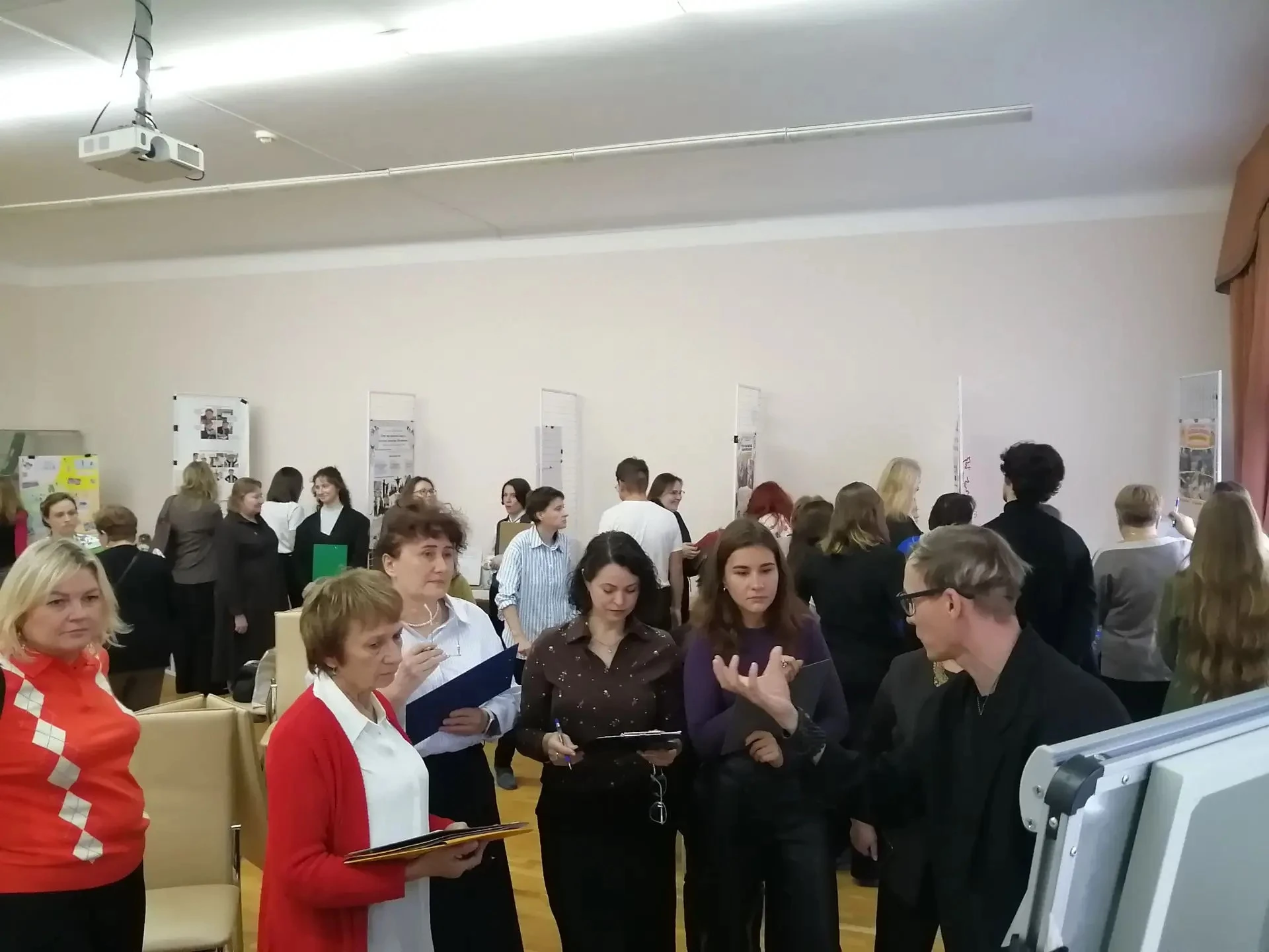 15 октября состоялся очный этап районного фестиваля-конкурса лучших практик дополнитель...