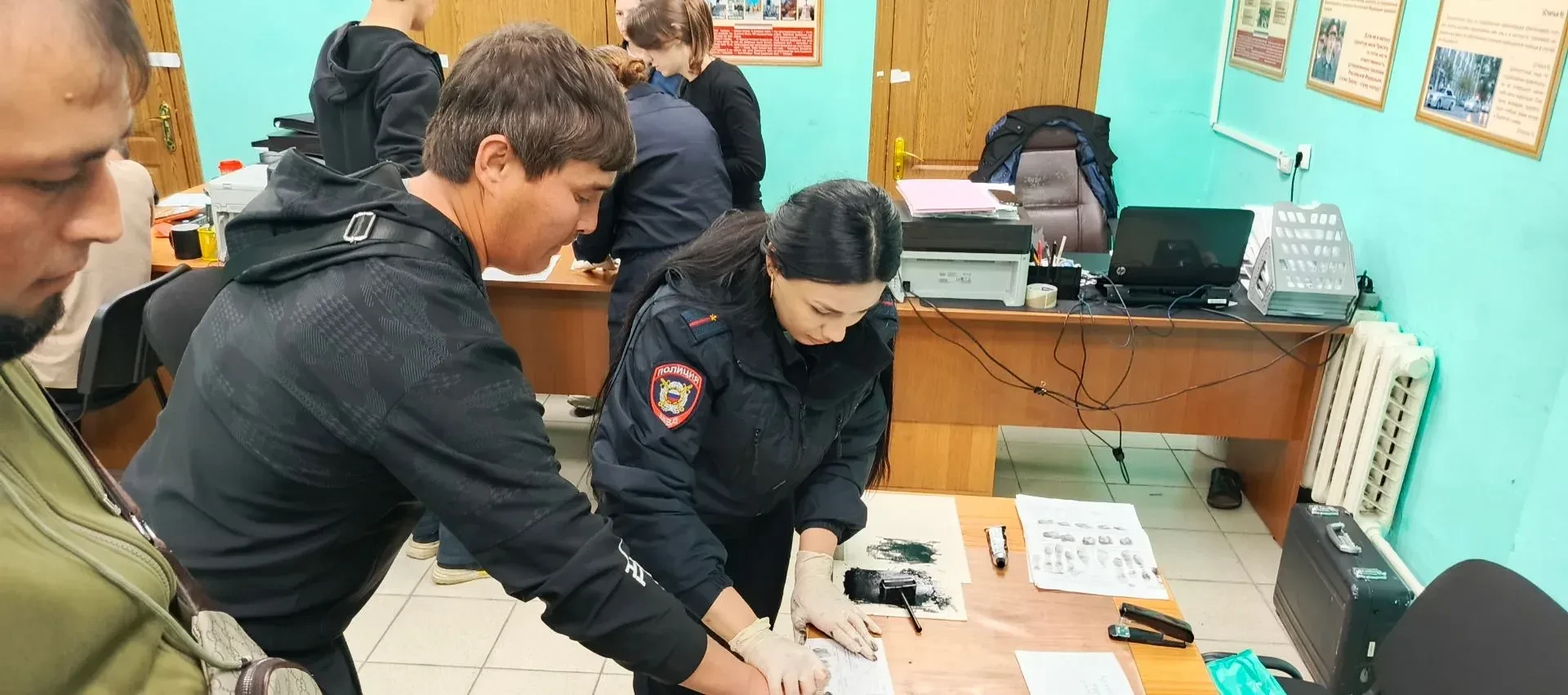 В микрорайоне "Темерник" провели очередной рейд среди мигрантов. Об этом сообщили в МВД...