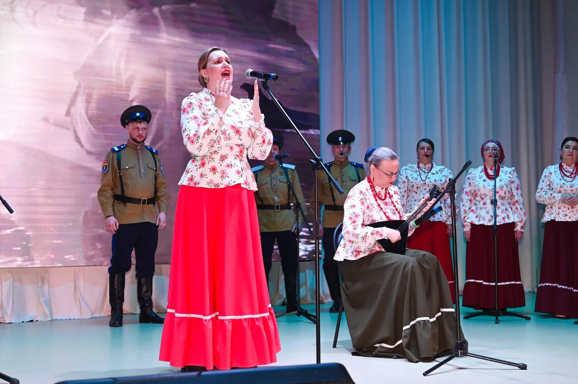 «Казачий круг на Покрова» — праздник песни, традиций и душевного тепла!🎶