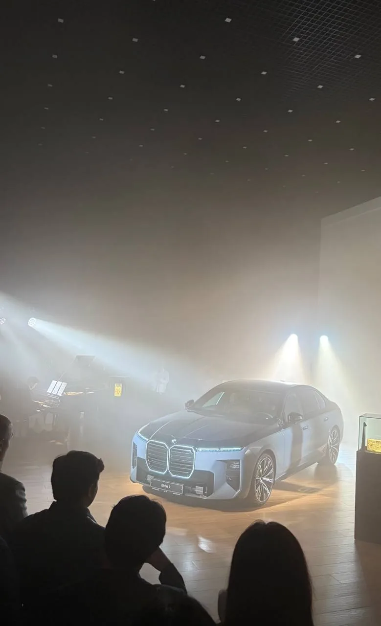 Тошкентга янги BMW 7 Series G70 LCI олиб келинди.
