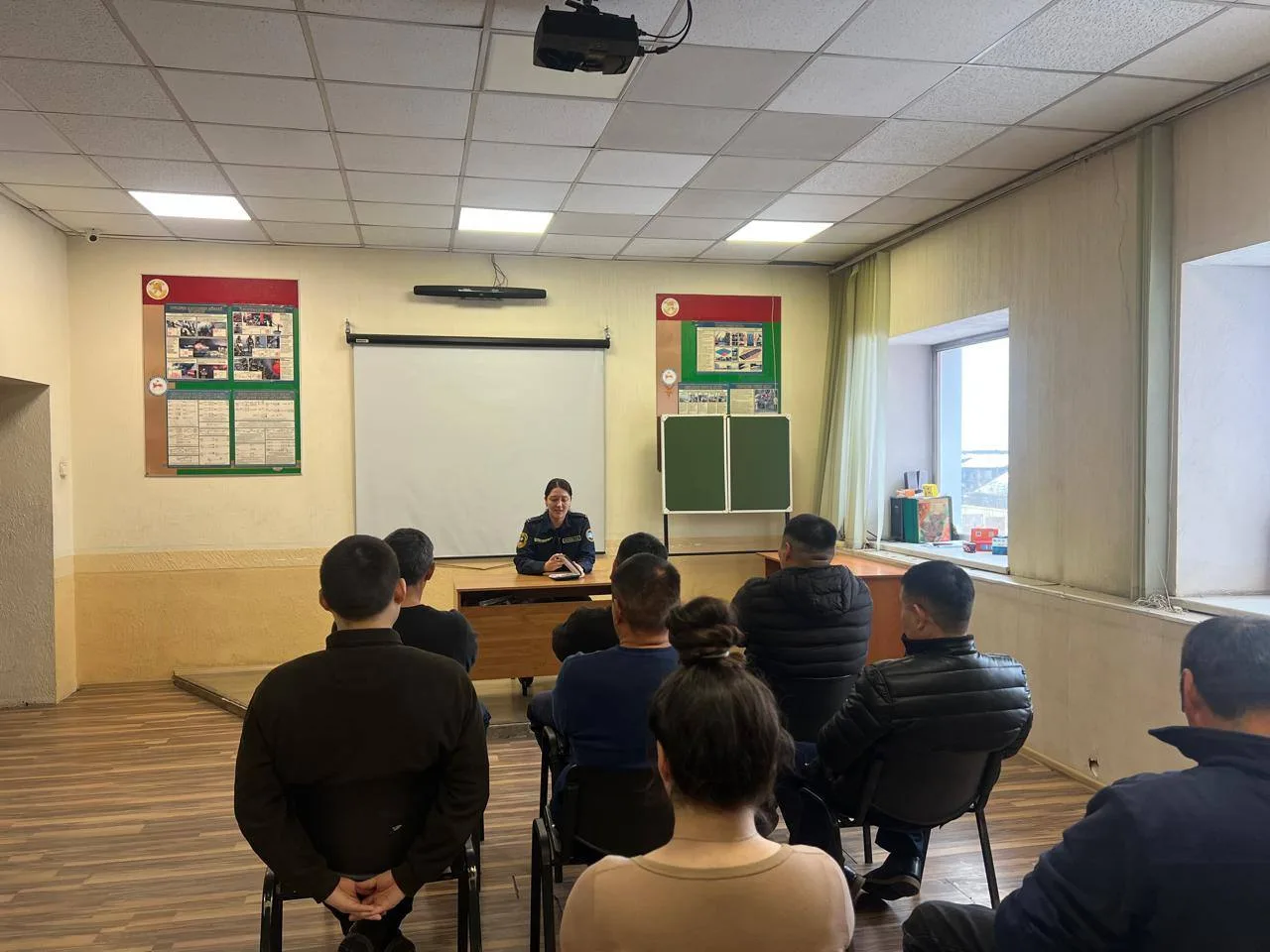 Урок по гражданской обороне и защите от ЧС прошел в Нюрбинском районе
