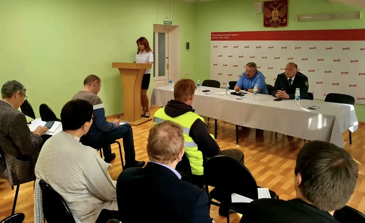 В Чебоксарах обсудили результаты правоприменительной практики МТУ Ространснадзора по ПФ...
