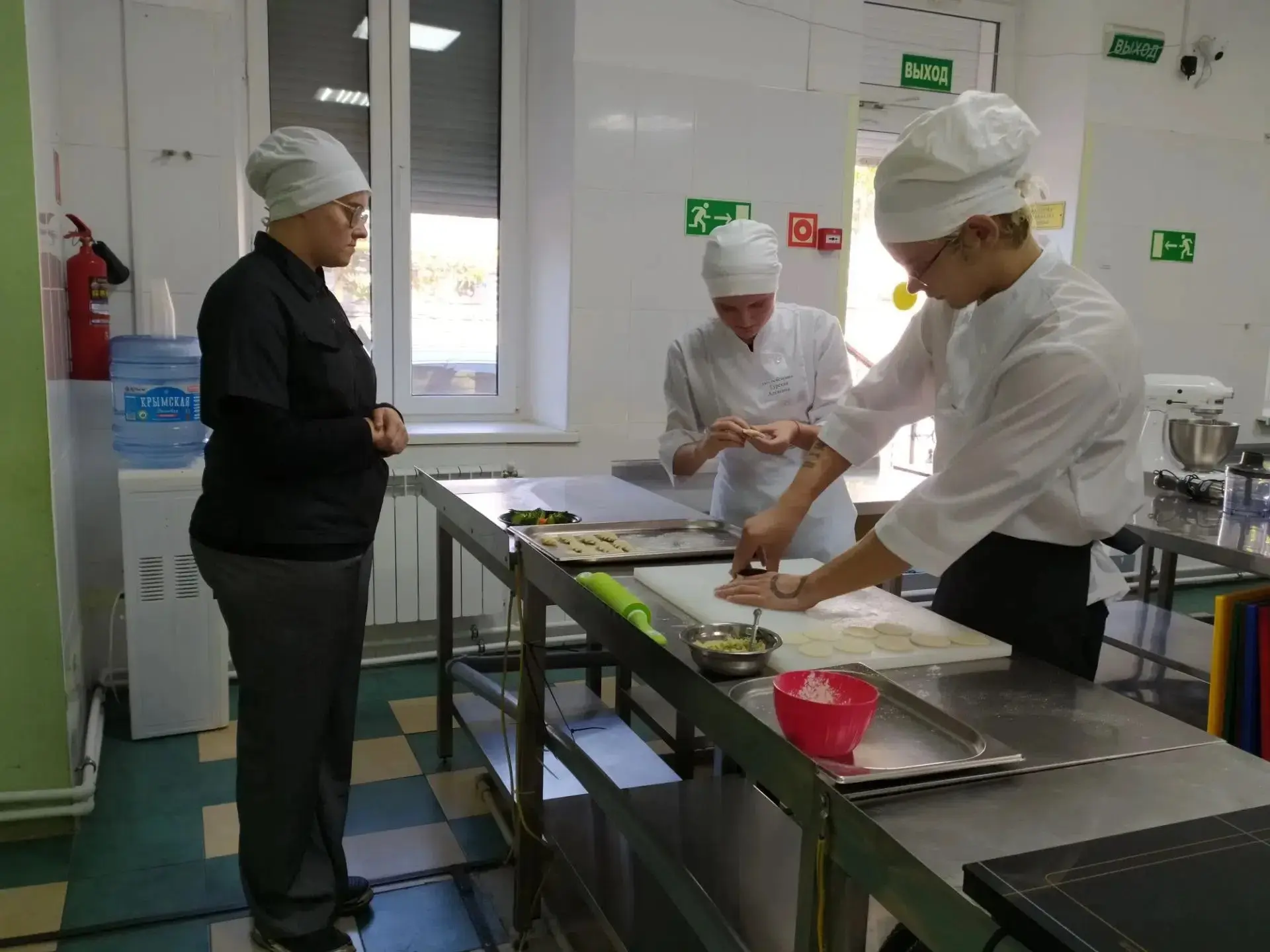❗В Феодосийском техникуме строительства и курортного сервиса открыли «Колледж-класс», в...
