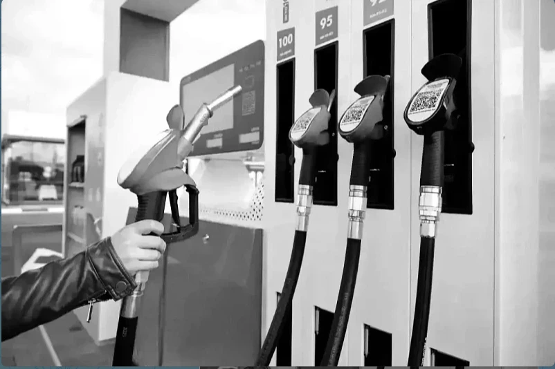 В Архангельской области введены временные меры регулирования продажи бензина на АЗС