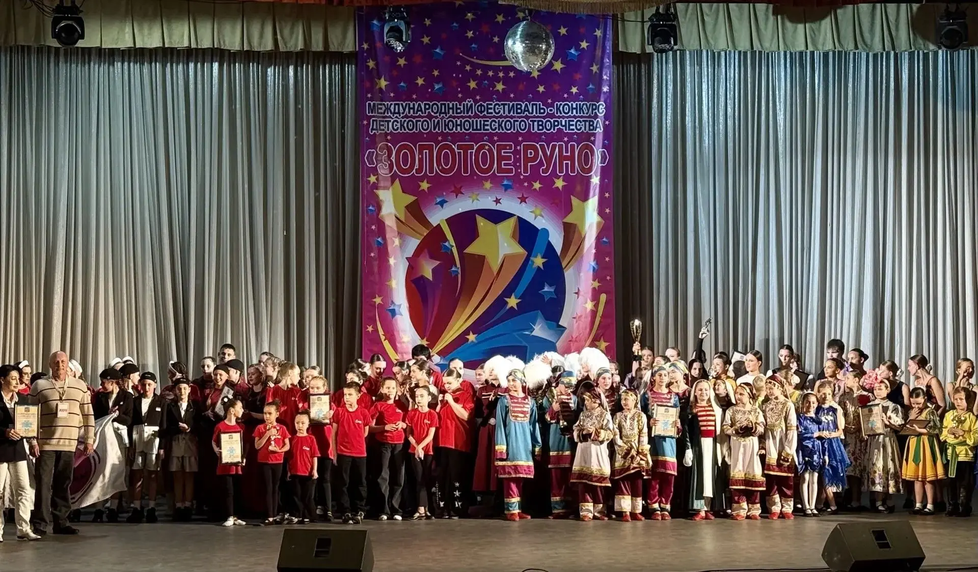 🏅 Успех наших хореографических коллективов на международном конкурсе!