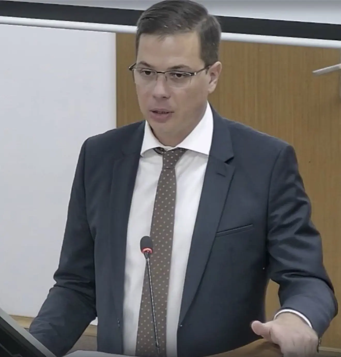 👨🏻‍💼 Чиновников в городе станет меньше — в нижегородской мэрии решили сократить штат...
