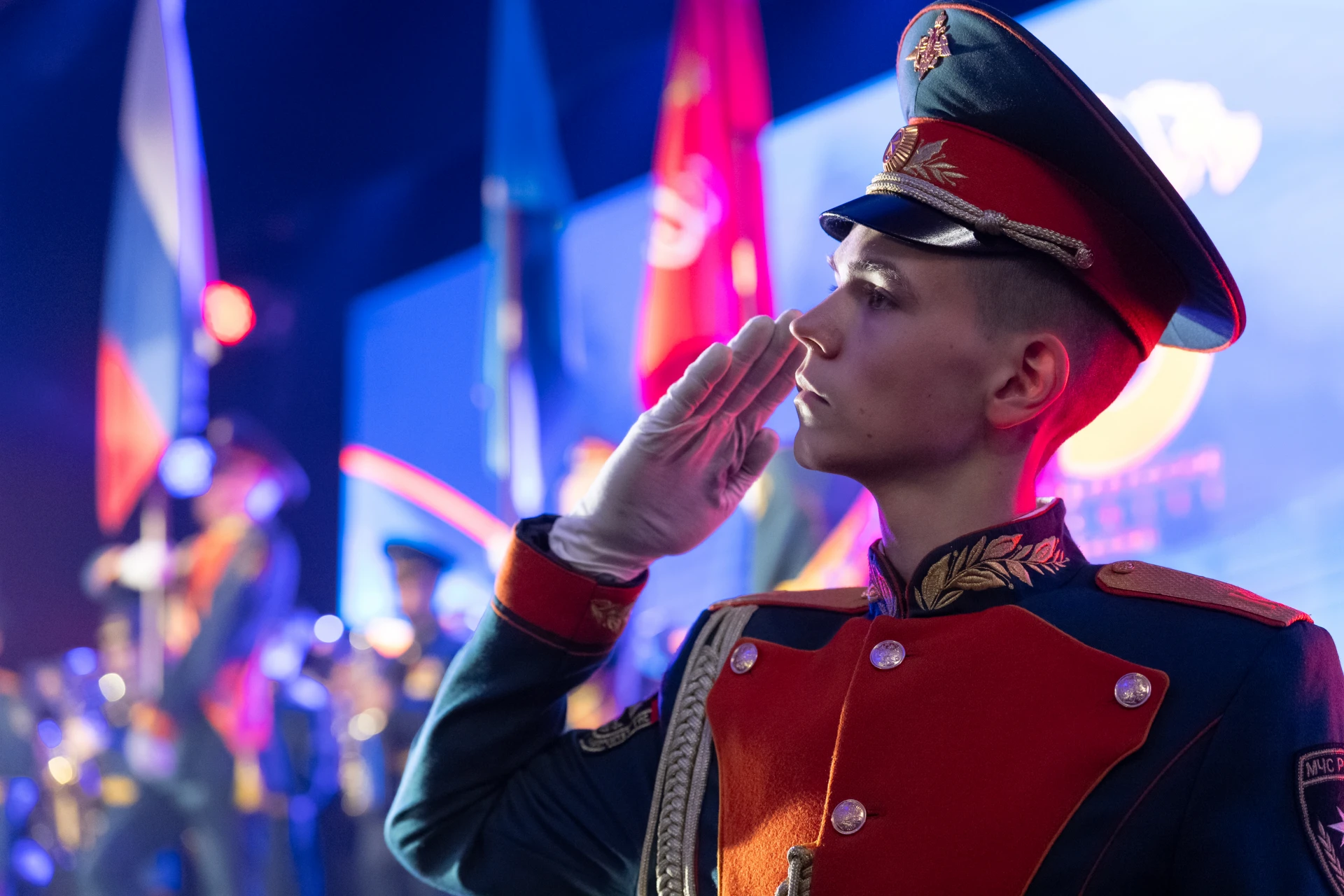 Рад был лично поздравить Санкт-Петербургский университет ГПС МЧС России со 120-летием.