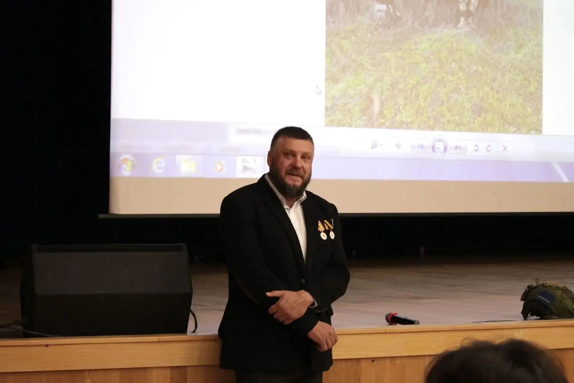 «Классная встреча»: разговор о мужестве и настоящих героях