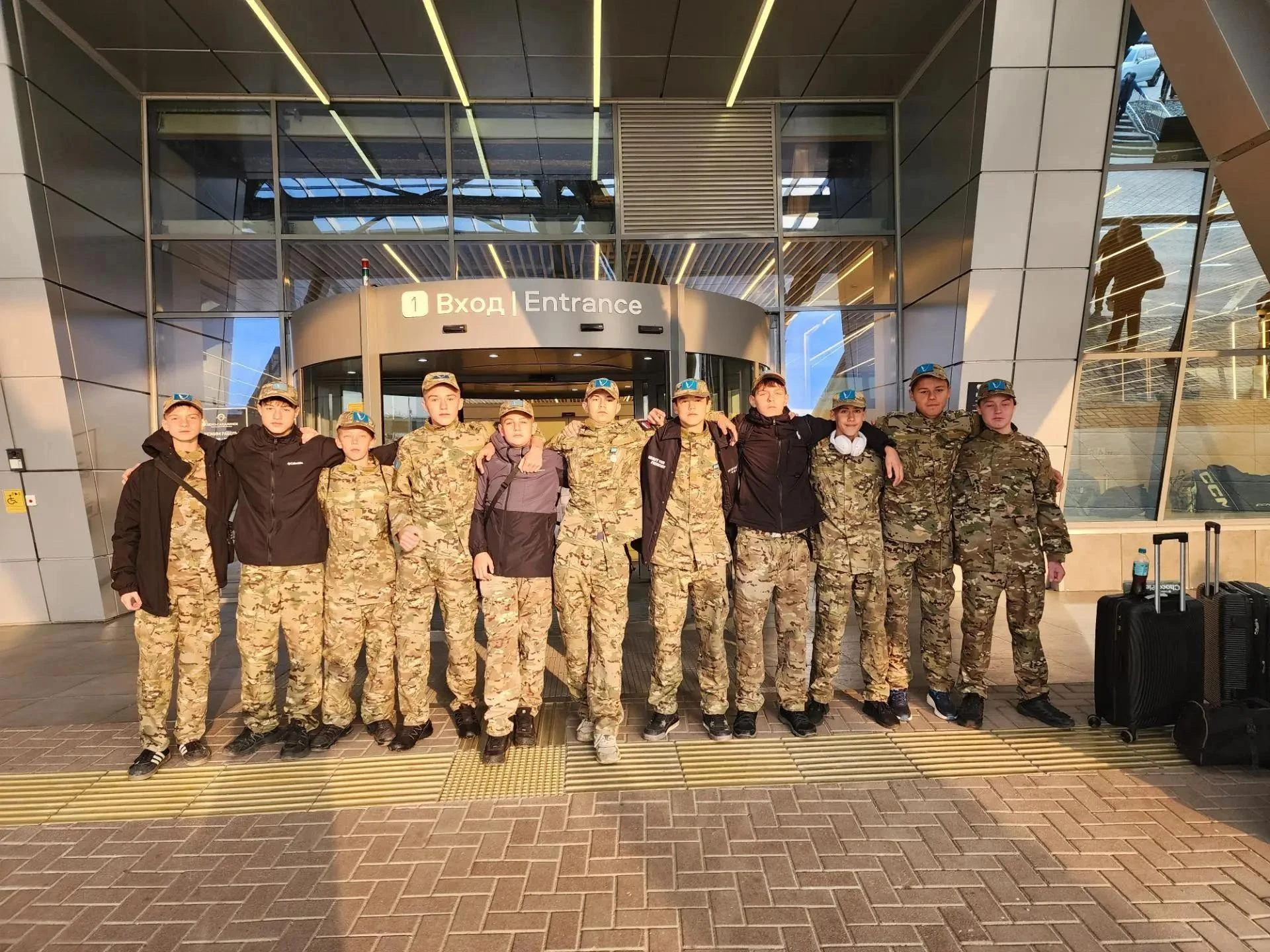 🙌 Команда Сахалинской области отправилась на всероссийский этап военно-спортивной игры...