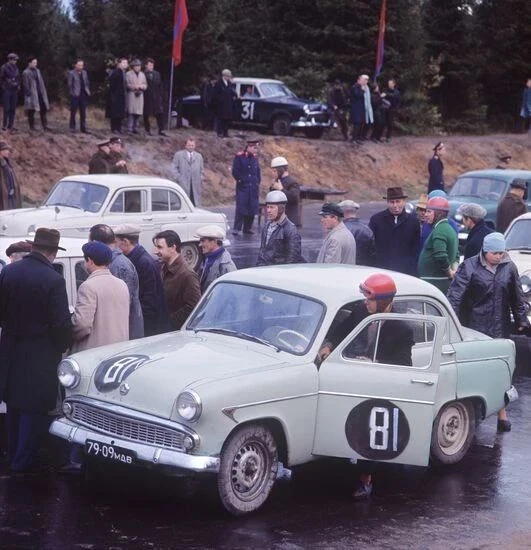 На раллийных гонках, 1960-е.